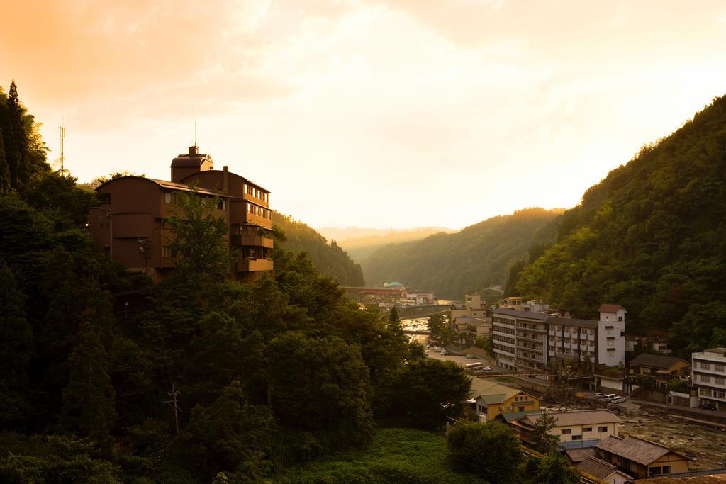 Hotel Shinshiyo Hita Zewnętrze zdjęcie